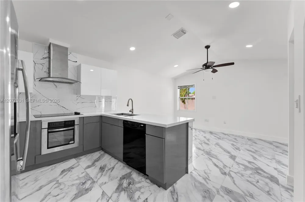 11491 SW 72nd Ter Miami, FL 33173