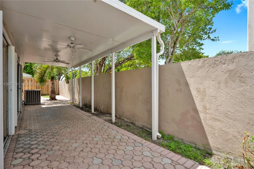 11491 SW 72nd Ter Miami, FL 33173