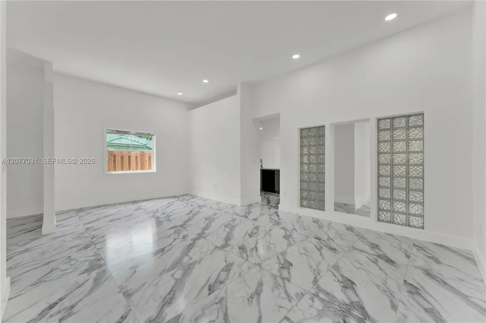 11491 SW 72nd Ter Miami, FL 33173