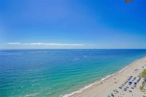 3800 GALT OCEAN DRIVE #807
