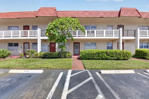 2 Abbey Lane #205