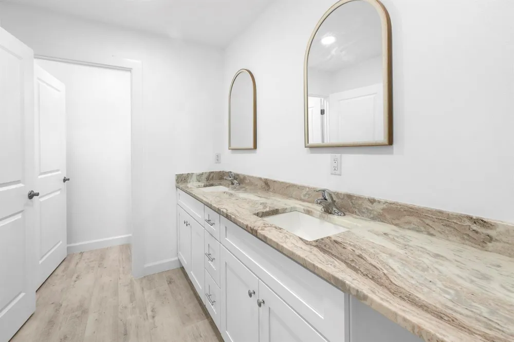 3896 NW 24TH AVENUE Okeechobee, FL 34972