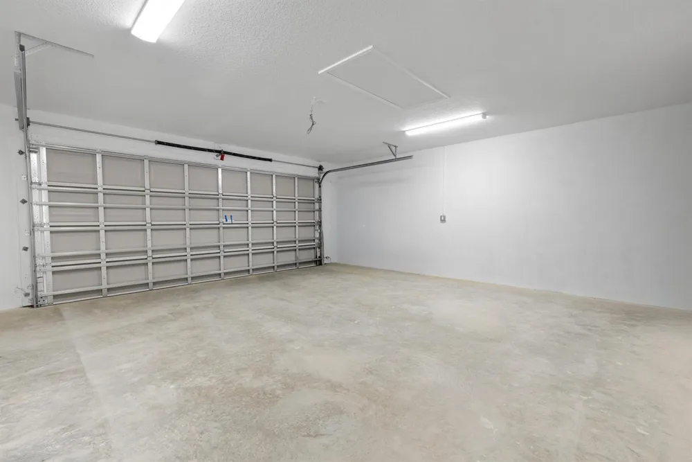 3896 NW 24TH AVENUE Okeechobee, FL 34972