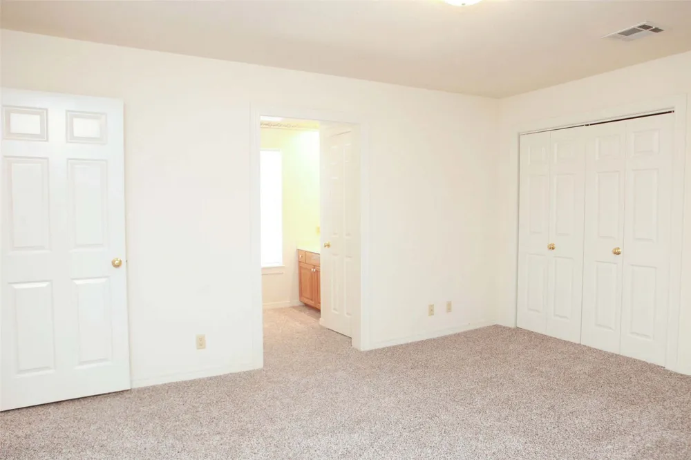 1431 S Newport Avenue Tulsa, OK 74120