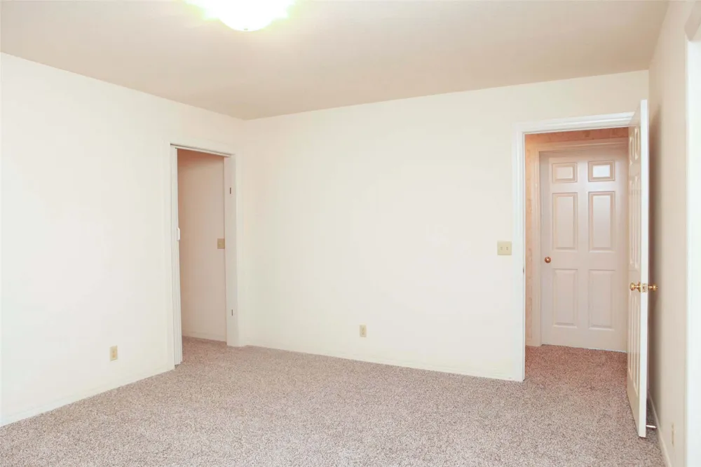 1431 S Newport Avenue Tulsa, OK 74120