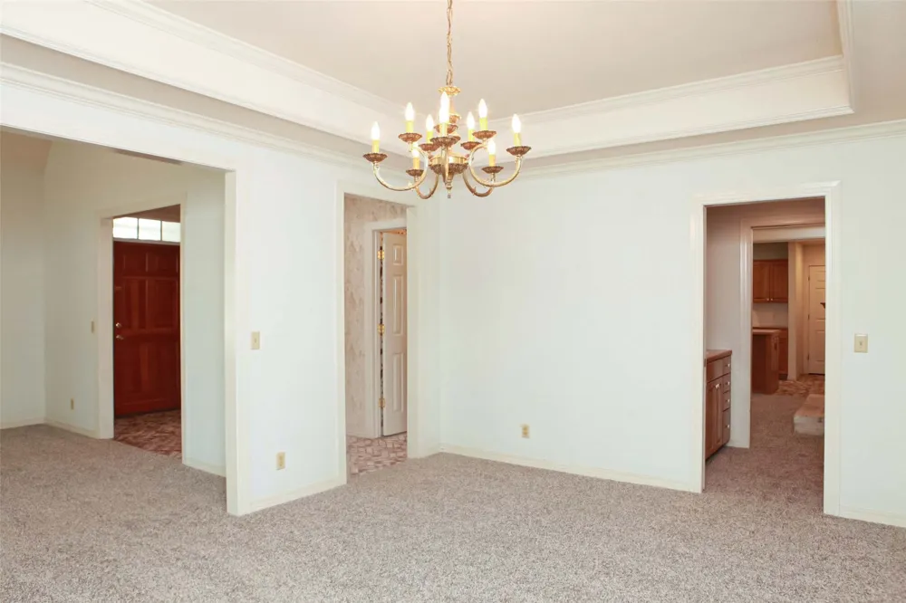 1431 S Newport Avenue Tulsa, OK 74120