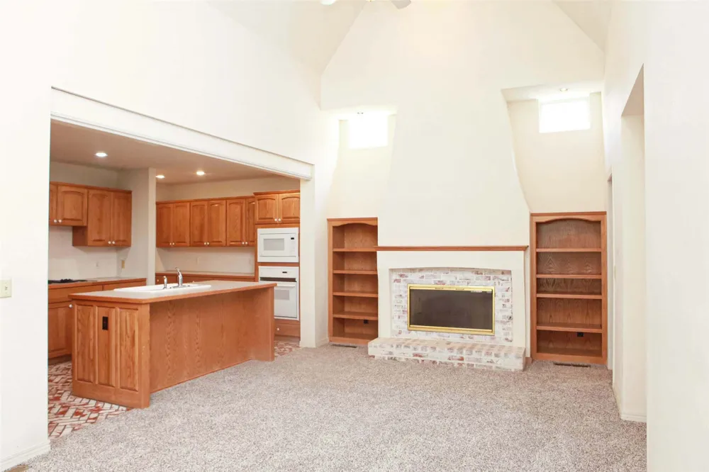 1431 S Newport Avenue Tulsa, OK 74120