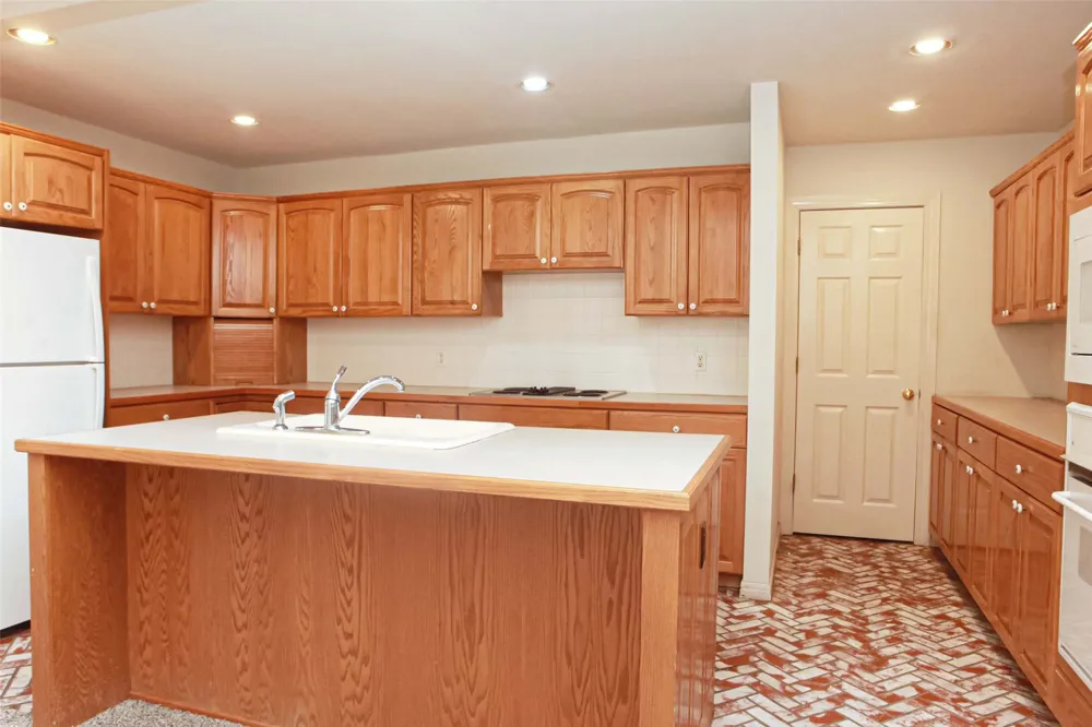 1431 S Newport Avenue Tulsa, OK 74120