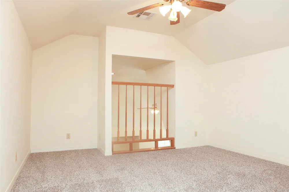 1431 S Newport Avenue Tulsa, OK 74120