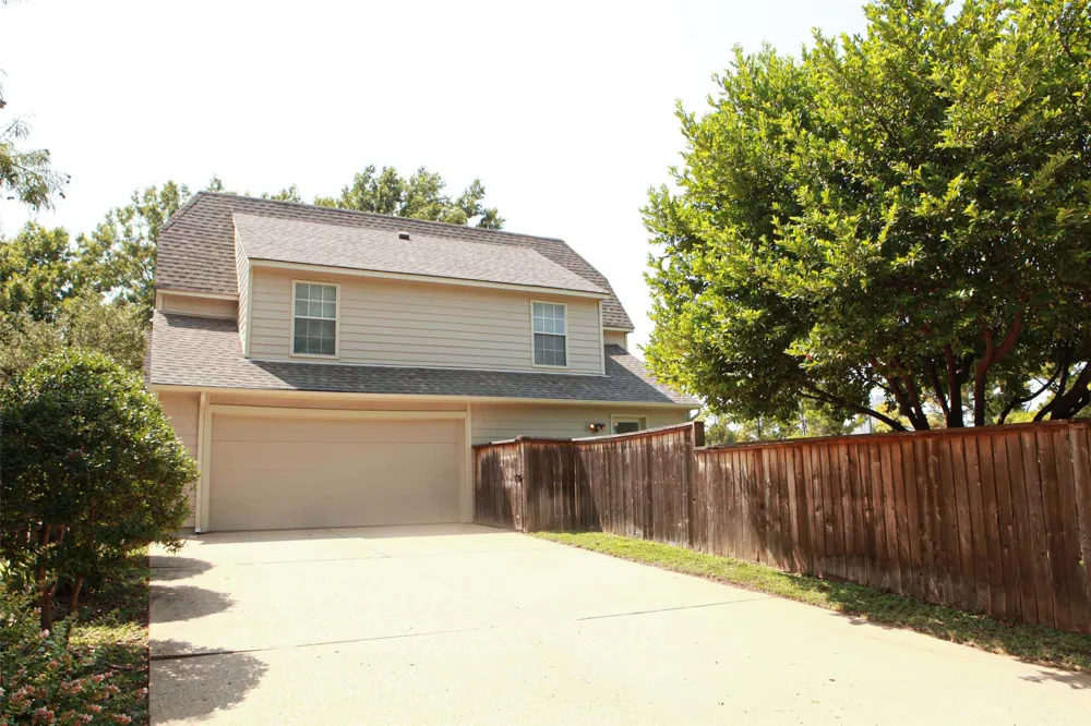 1431 S Newport Avenue Tulsa, OK 74120