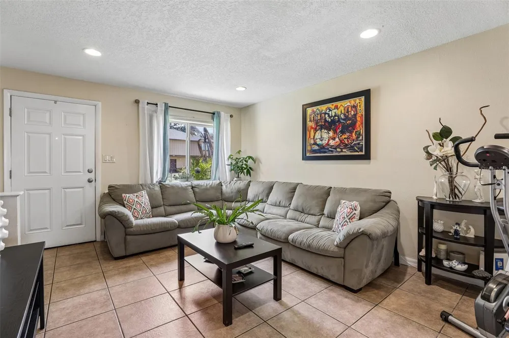 12063 TIFT CIRCLE Orlando, FL 32826