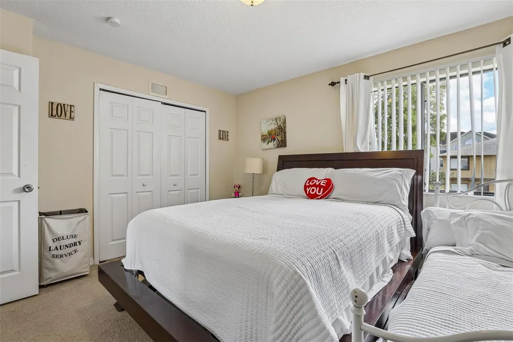 12063 TIFT CIRCLE Orlando, FL 32826