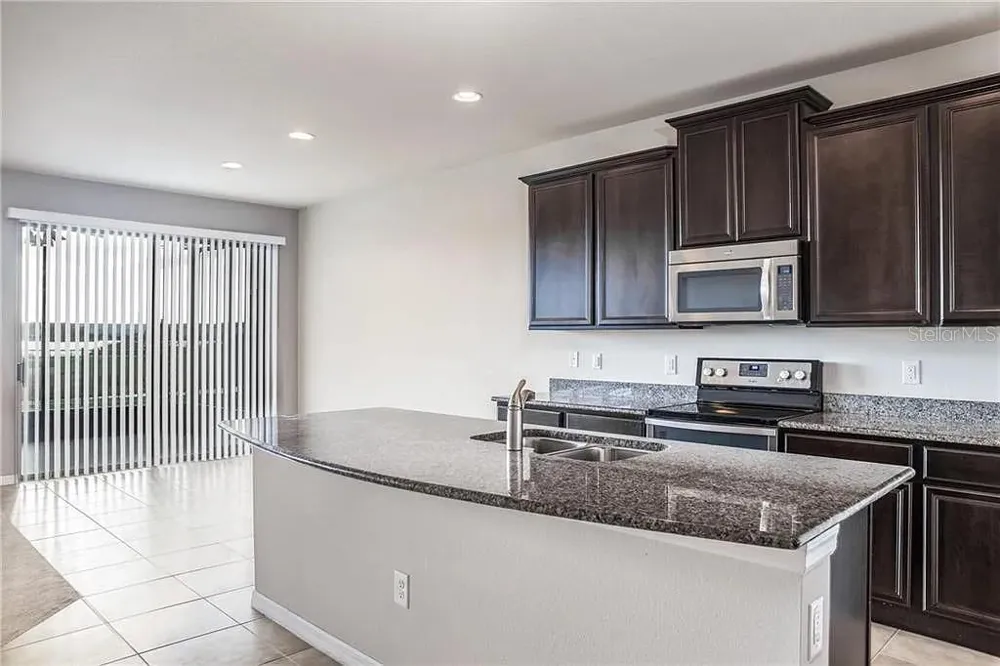 9215 MOUNTAIN MAGNOLIA DRIVE Riverview, FL 33578