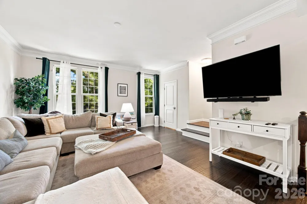 1321 Queen Lyon Court Charlotte, NC 28205
