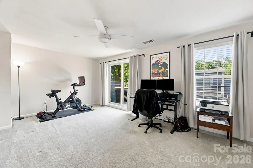 1321 Queen Lyon Court Charlotte, NC 28205