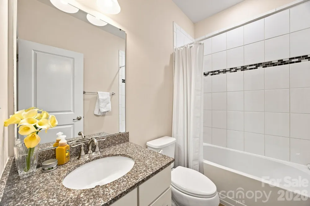1321 Queen Lyon Court Charlotte, NC 28205