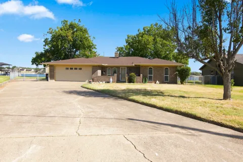 504 Panama Court