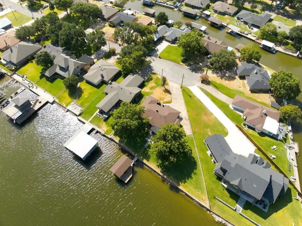 504 Panama Court Granbury, TX 76048