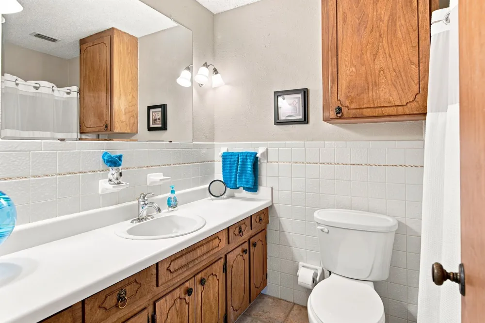 504 Panama Court Granbury, TX 76048
