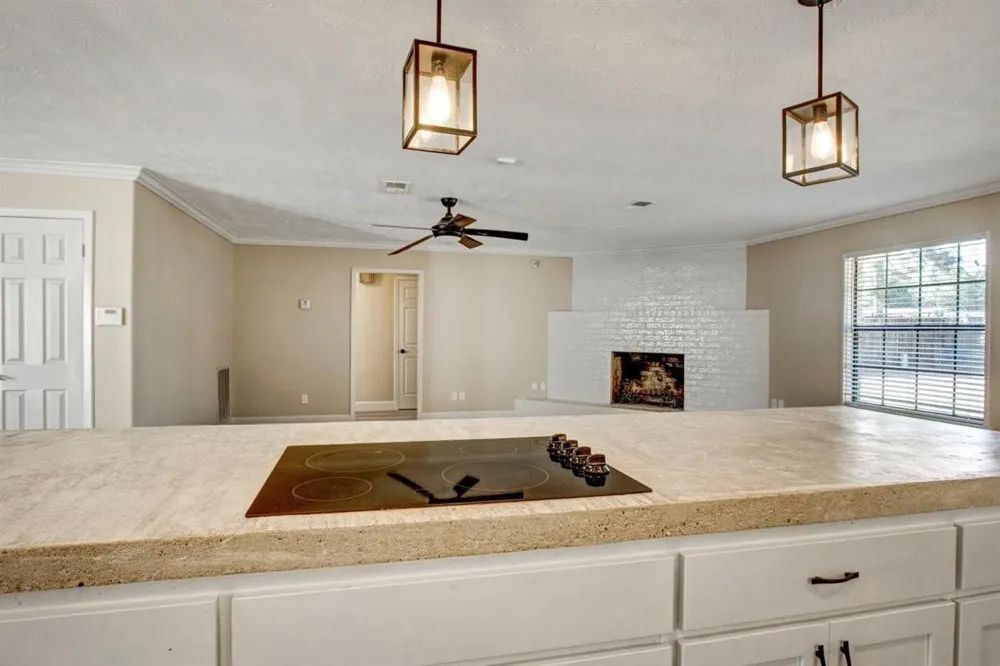 505 Foxmeadow Lane Cleveland, TX 77327