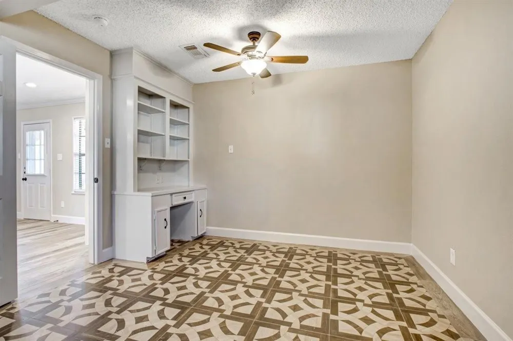 505 Foxmeadow Lane Cleveland, TX 77327