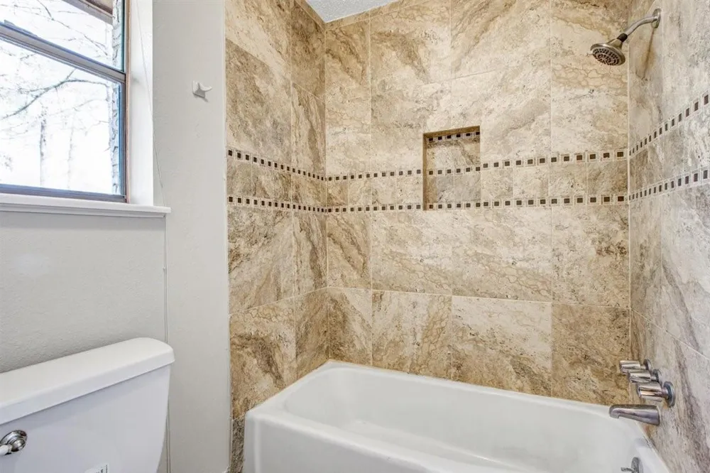 505 Foxmeadow Lane Cleveland, TX 77327