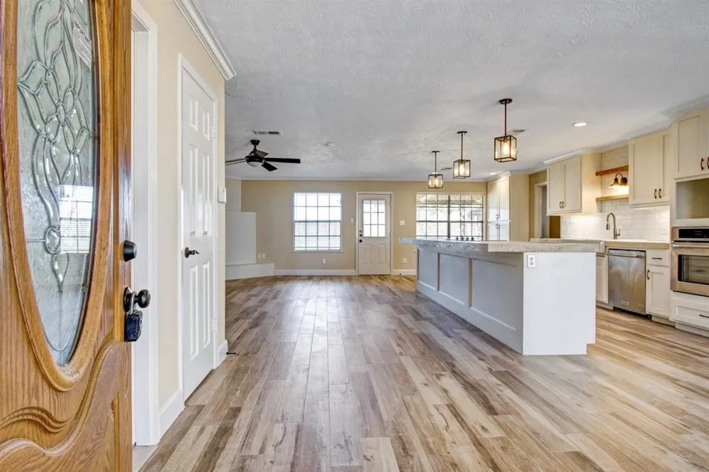 505 Foxmeadow Lane Cleveland, TX 77327
