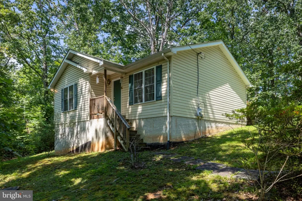 91 GLENN ROAD Stanardsville, VA 22973