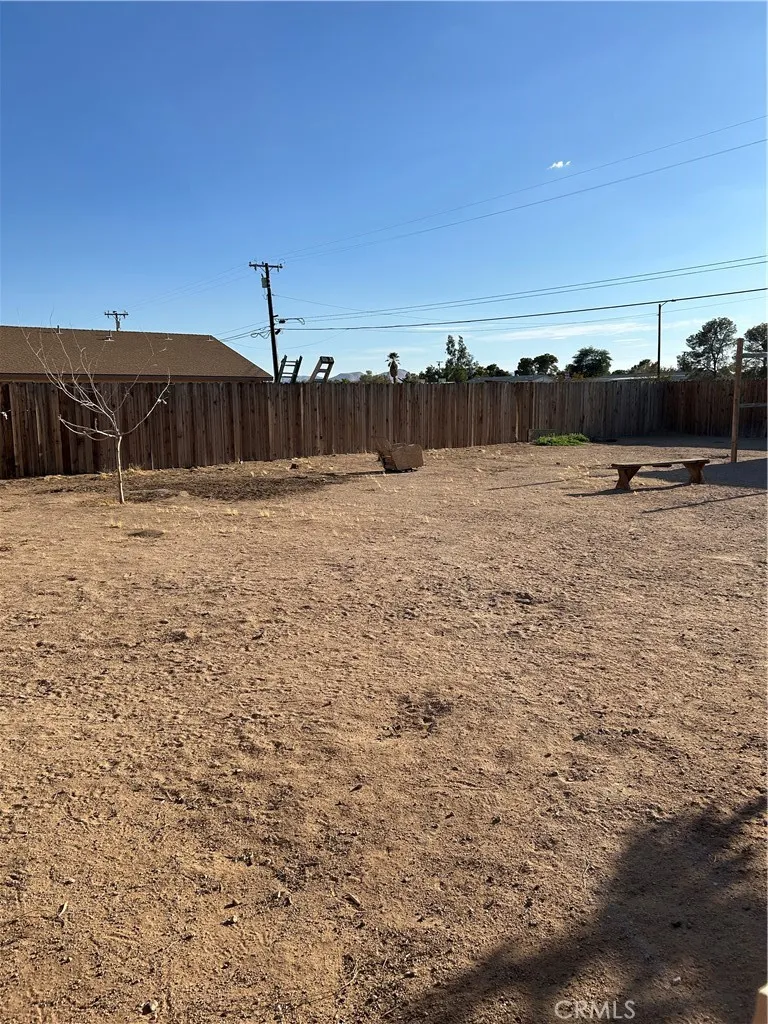 1033 Porter Street Ridgecrest, CA 93555