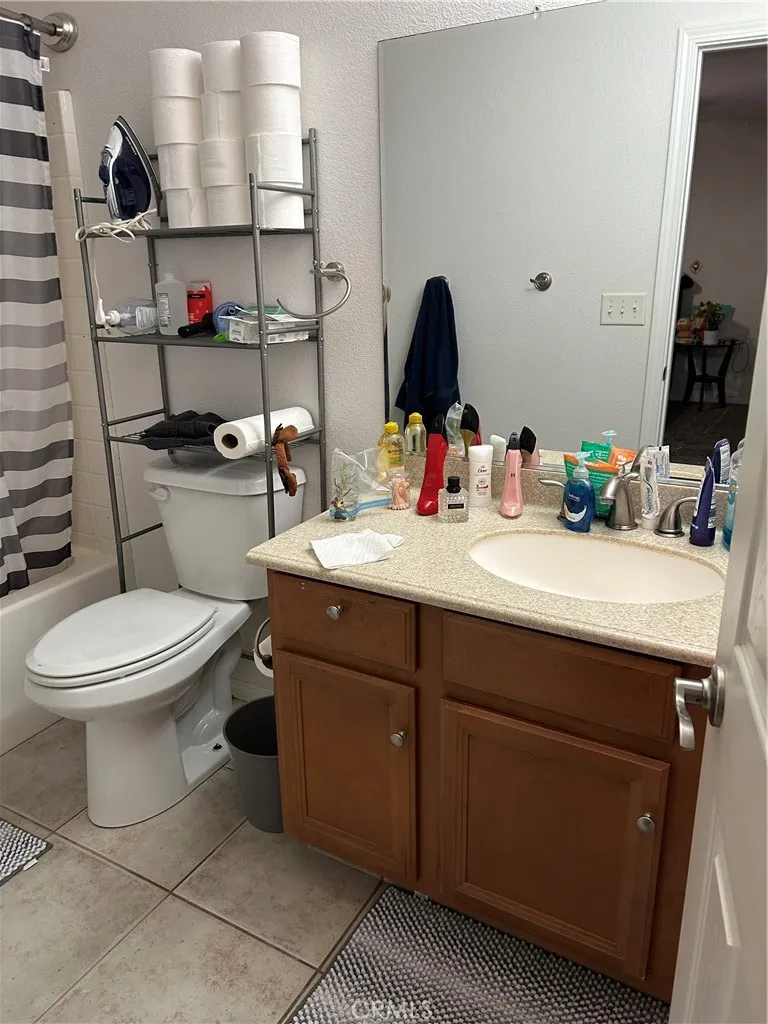 1033 Porter Street Ridgecrest, CA 93555