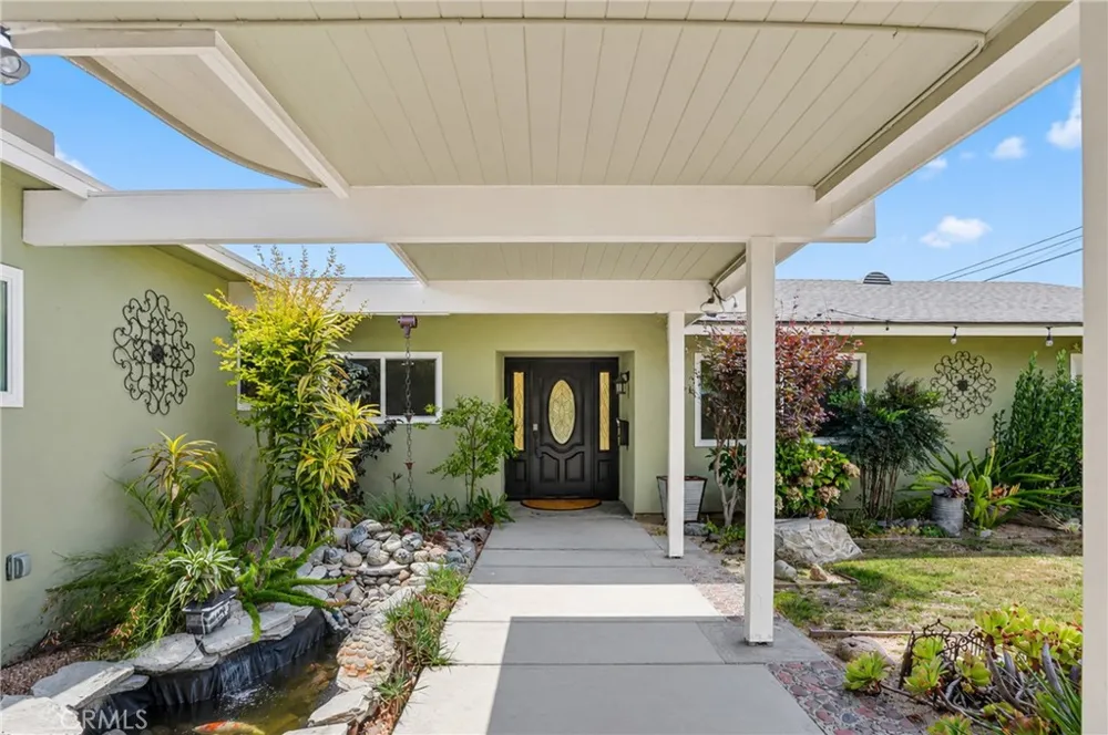 13422 Elizabeth Tustin, CA 92780