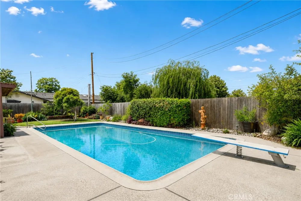 13422 Elizabeth Tustin, CA 92780