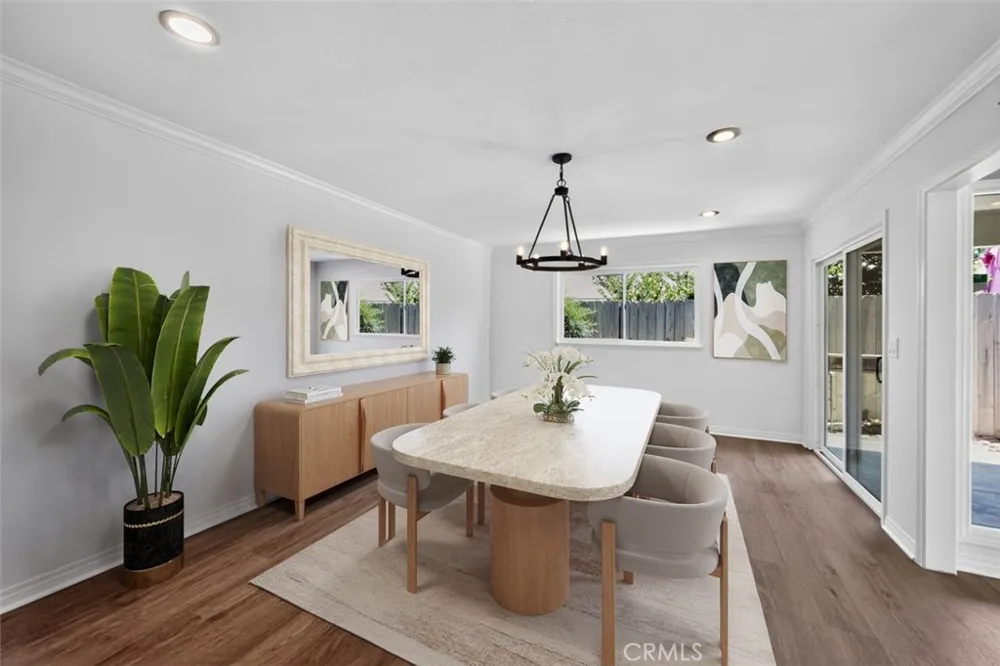 13422 Elizabeth Tustin, CA 92780