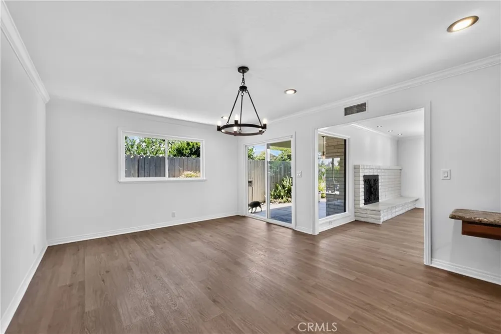 13422 Elizabeth Tustin, CA 92780