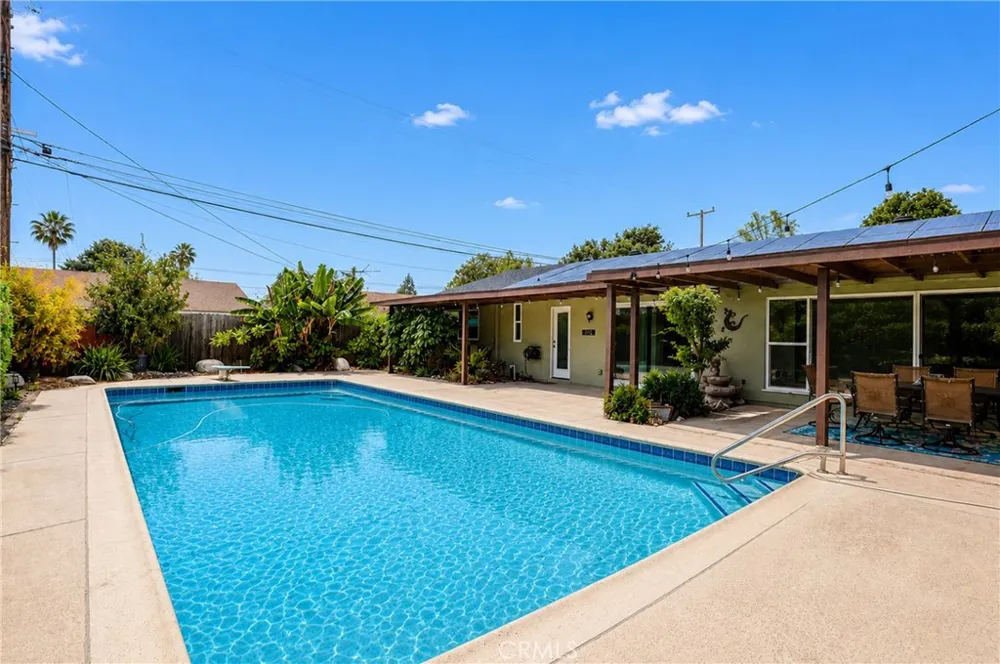 13422 Elizabeth Tustin, CA 92780