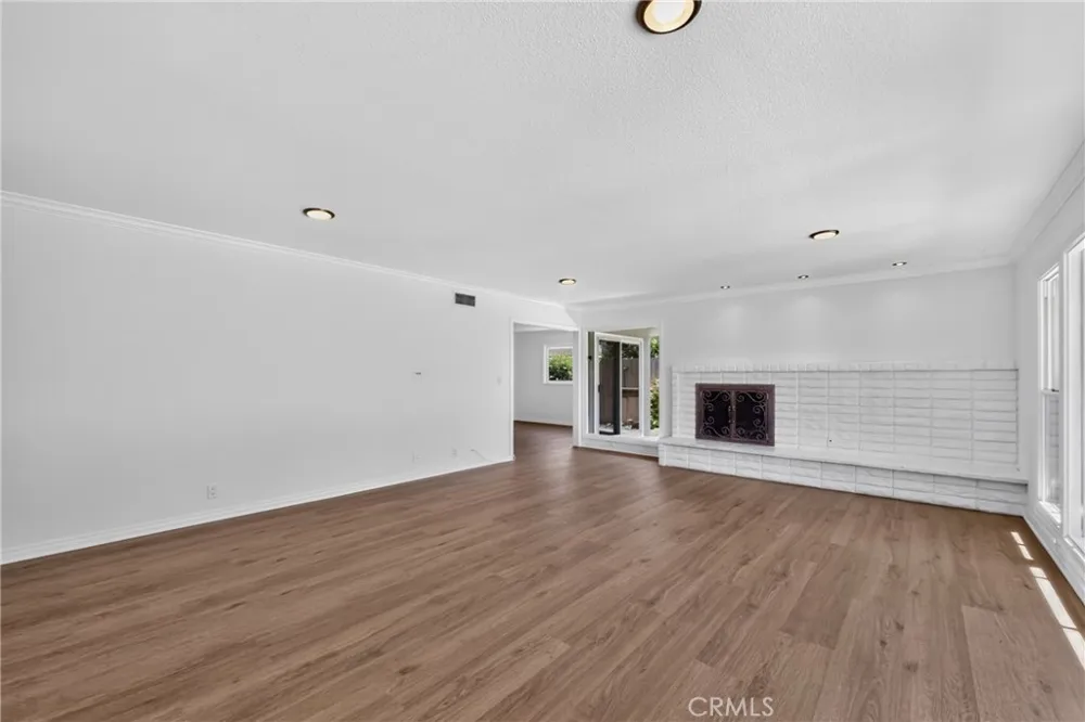 13422 Elizabeth Tustin, CA 92780