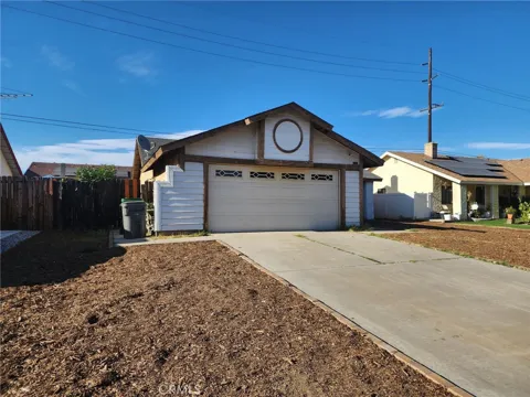 25606 Vista Famoso