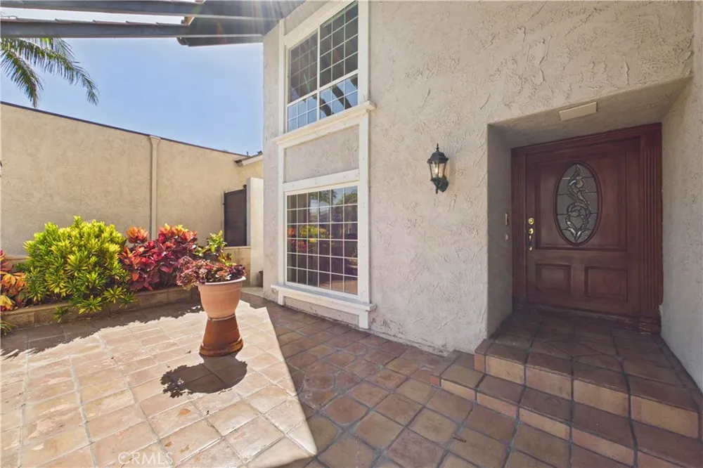 5794 Maxson Cypress, CA 90630