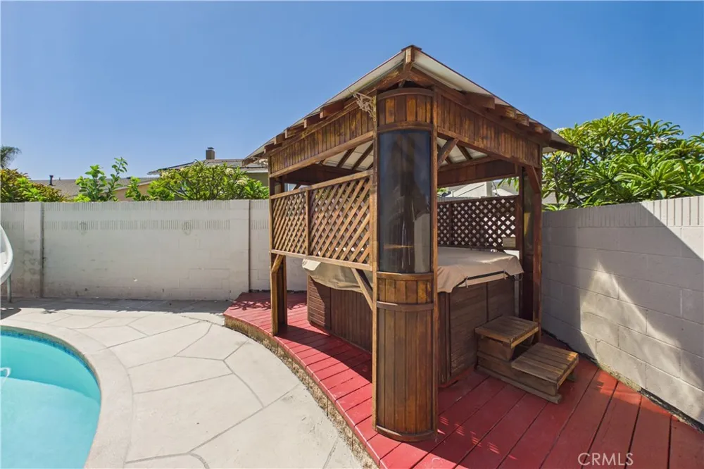 5794 Maxson Cypress, CA 90630