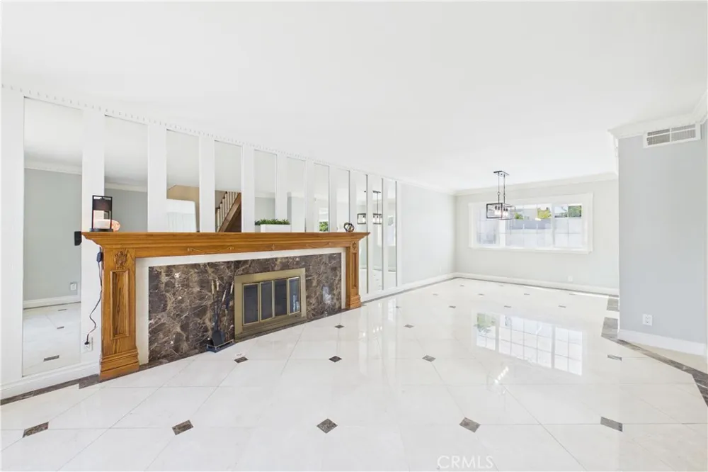 5794 Maxson Cypress, CA 90630