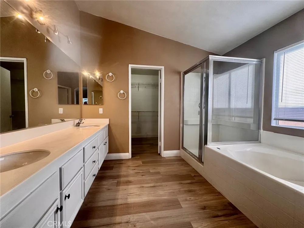 14880 Southend Street Fontana, CA 92336