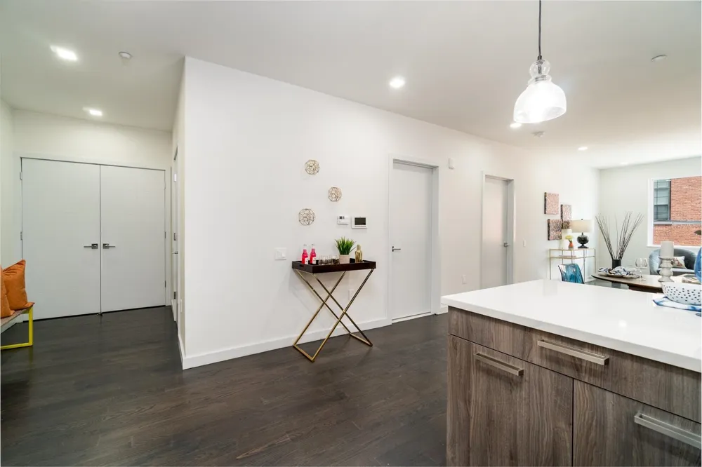 6122 HUDSON AVE West New York, NJ 07093