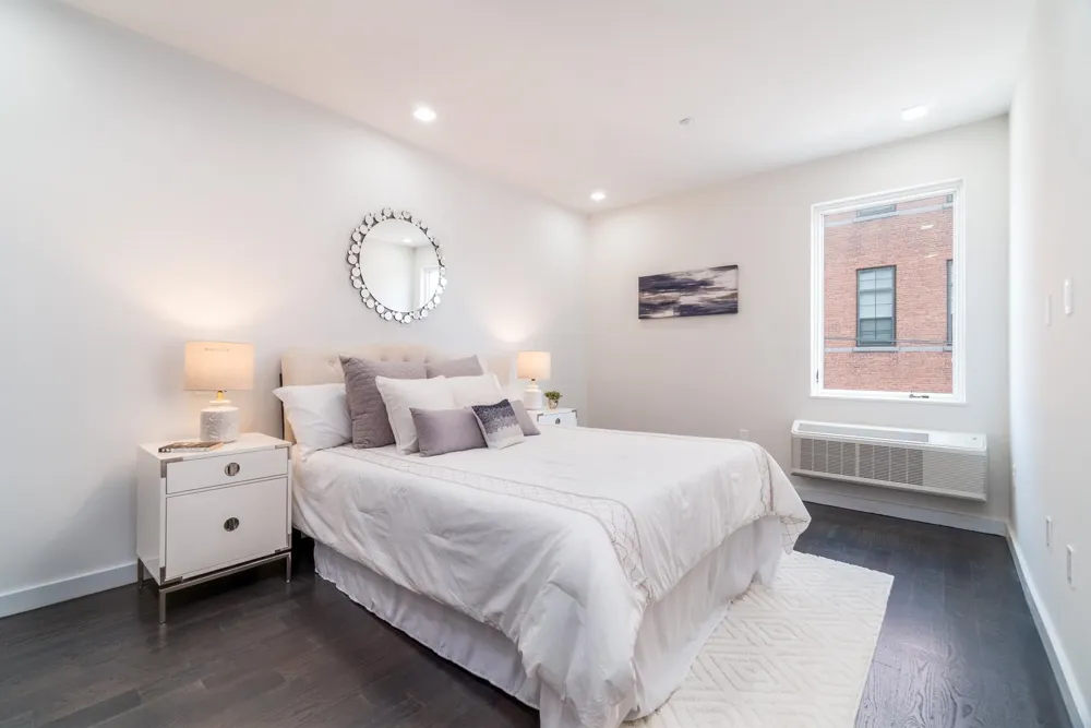 6122 HUDSON AVE West New York, NJ 07093