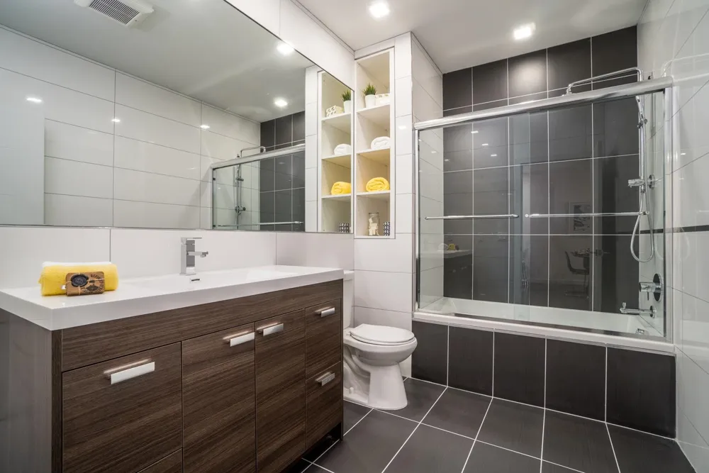 6122 HUDSON AVE West New York, NJ 07093