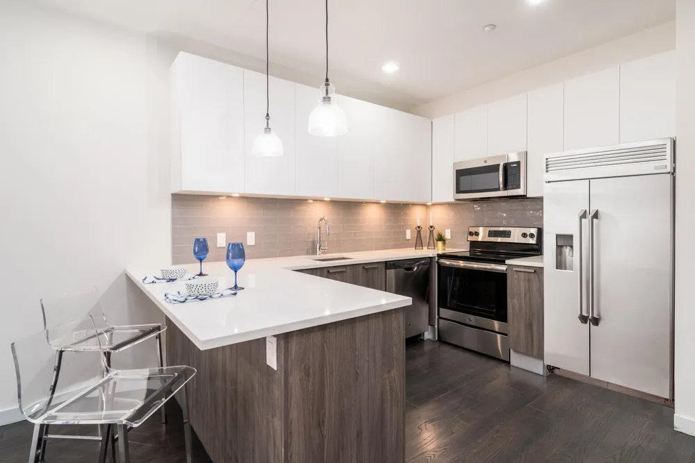 6122 HUDSON AVE West New York, NJ 07093