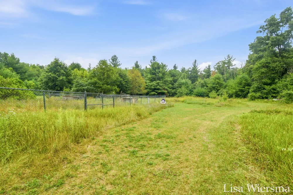 4393 E 8th Street Everett Township, MI 49349