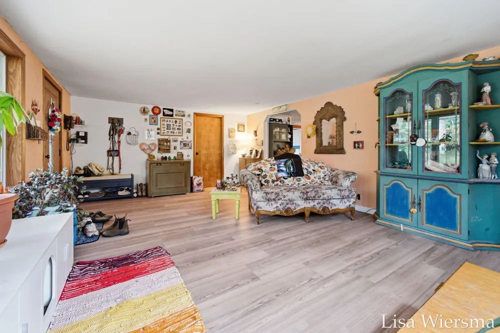 4393 E 8th Street Everett Township, MI 49349