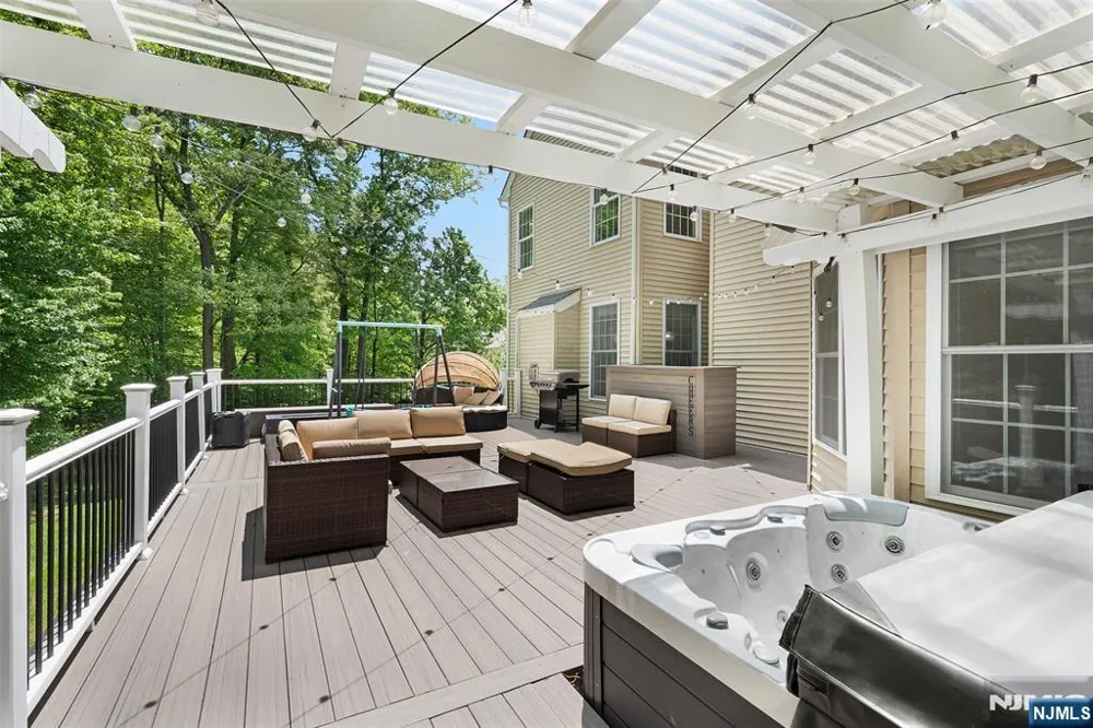 4 Sovereign Drive Mount Olive Township, NJ 07836