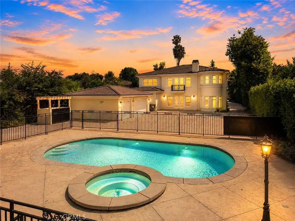 3255 Lombardy Road Pasadena, CA 91107