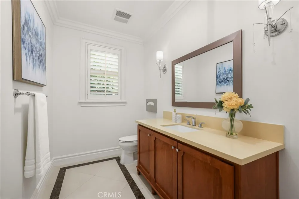 3255 Lombardy Road Pasadena, CA 91107